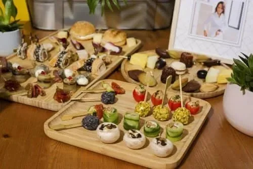 Quel est le tarif d'un buffet froid pour 40 personnes ?