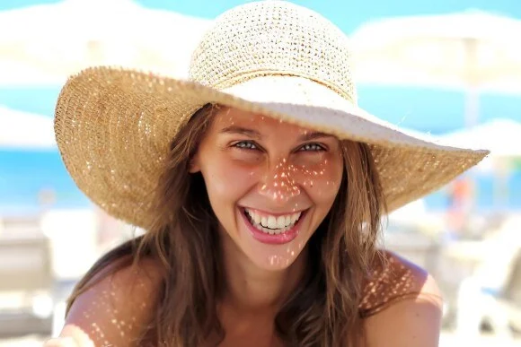 Ophélie Meunier vacances île Bendor Aya Nakamura Ophélie Meunier vacances île Bendor Aya Nakamura