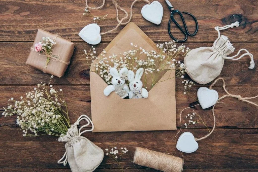 Que doit offrir un témoin de mariage pour satisfaire les mariés ? Que doit offrir un témoin de mariage pour satisfaire les mariés ?